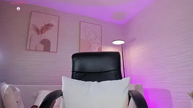 RoseFerrera live cam