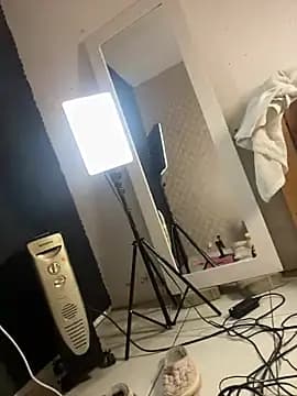 Bia_sexynovaes live cam