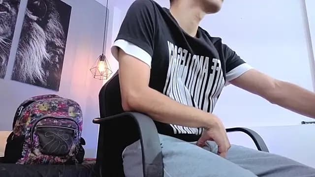 Zack_isback live cam