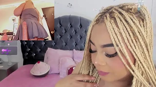 conny__curly live cam