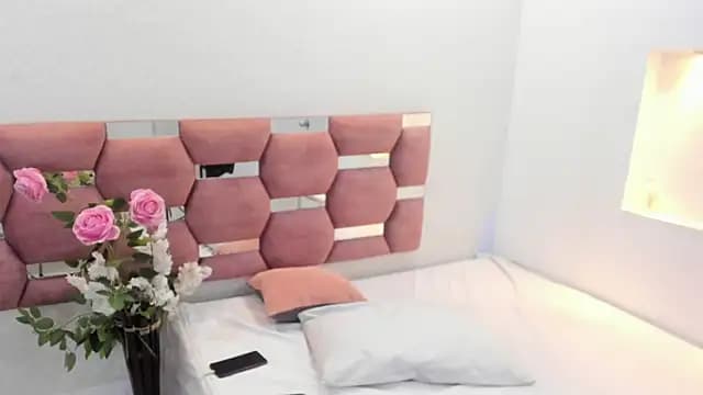 GrettaRouse live cam