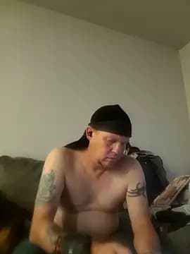 yourMasterisBored live cam
