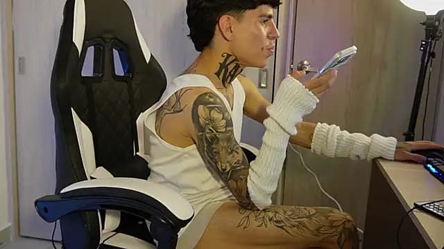 Angel_Luna0 live cam