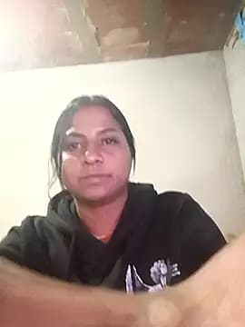 Giselabrunette25 live cam