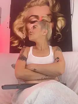 viktoria_davis_ live cam on Stripchat