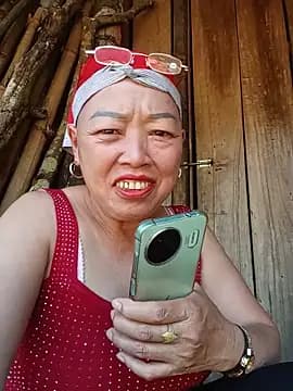 Agnes-baby live cam