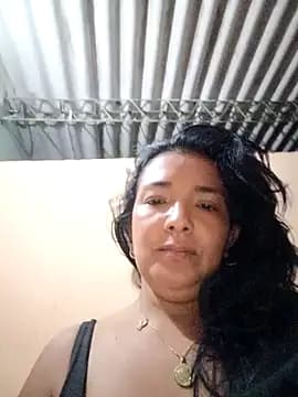 Crystal-01 live cam