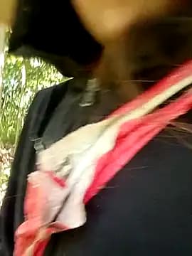 Queen-wetpussy live cam
