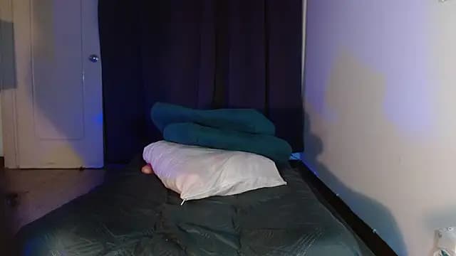 mollyguns live cam