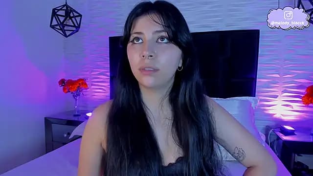 Melody_Black_ live cam
