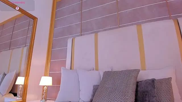 laurencarter1 live cam