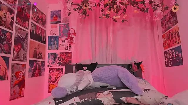 MissCurvyTop live cam