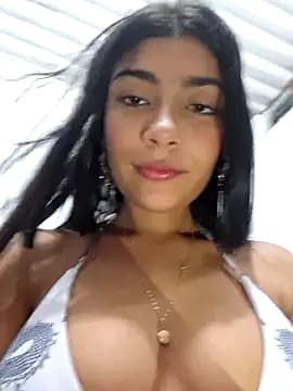 Sweed-virgin-pussy live cam