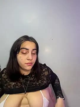lele_inocente live cam