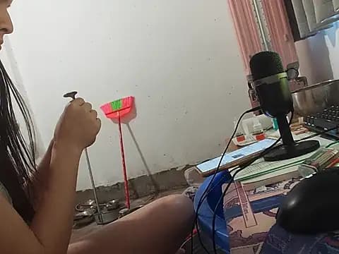 RebelAura live cam