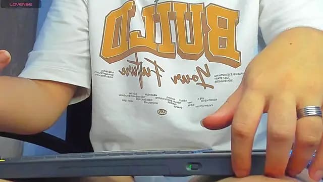 manu__05 live cam