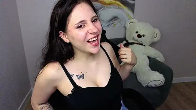 Julia_Shyy live cam