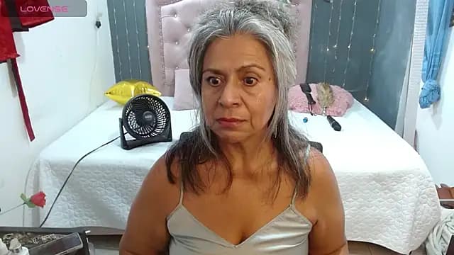 lalisha_96 live cam