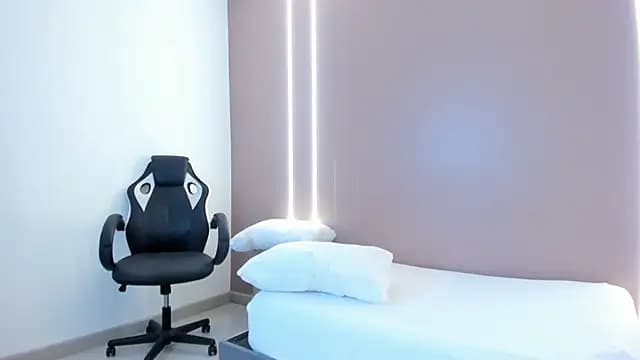 zoee_zi live cam