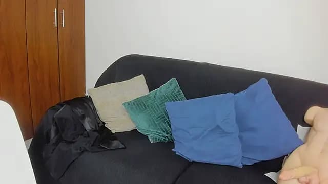 kiraGeiner live cam