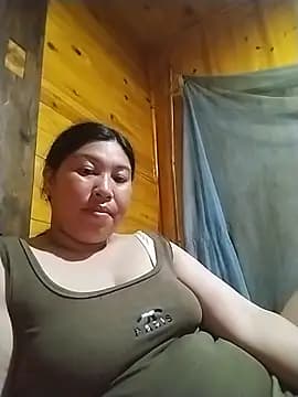 -Vanii live cam on Stripchat