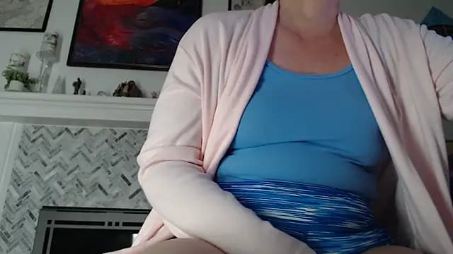 AuroraWillows live cam