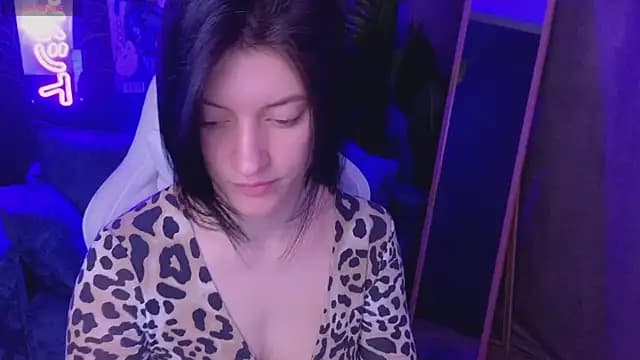 roxy_riot_ live cam