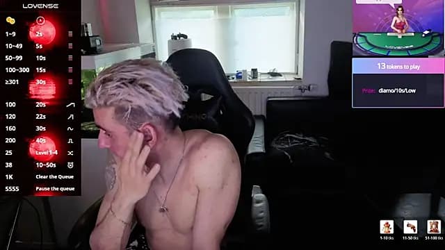Rayzel_White live cam