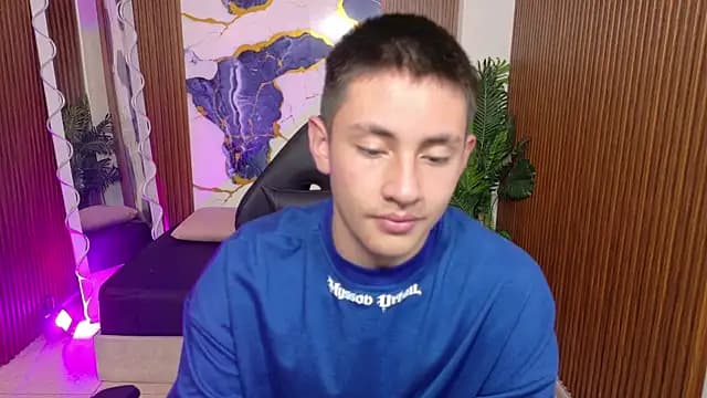Andres_Tay live cam