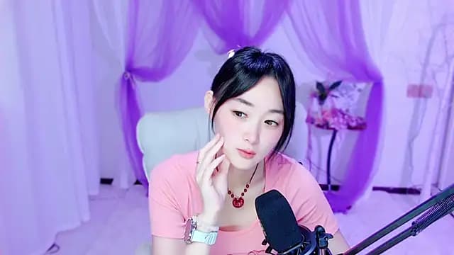 Tili_Lucky live cam