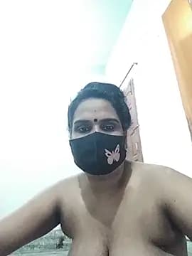 Puja-3232 live cam