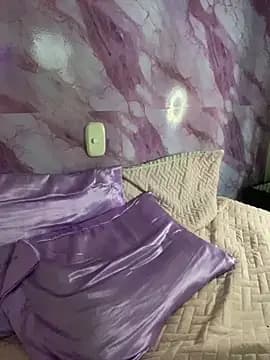 Miaswwe live cam