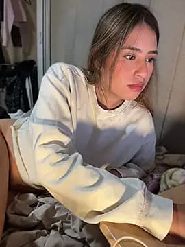 romyamo live cam