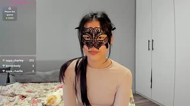 HelenBlazeTrt live cam