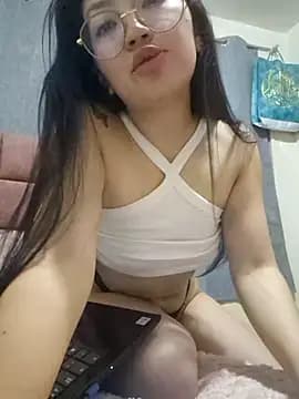 victoria_722 live cam