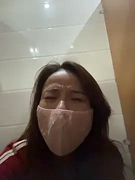 kiss_loo live cam