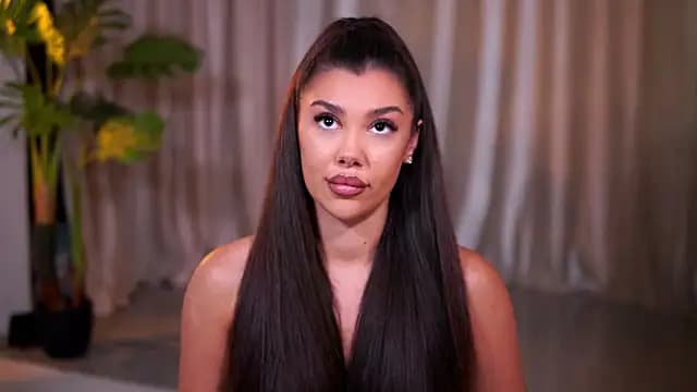 NatyDesiree live cam