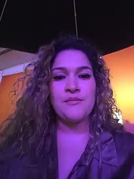 Sara_smiiith211 live cam