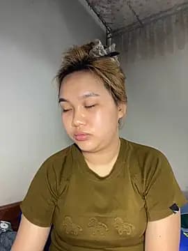 Almira6868 live cam