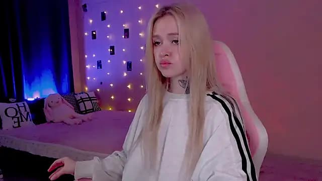 Naughty_Mable live cam