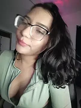 charlotte_valentine live cam
