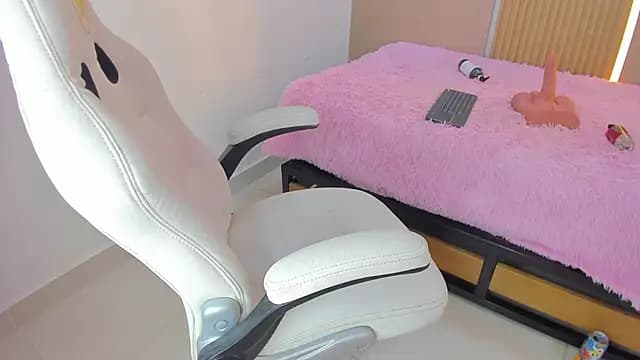 stephany_summer live cam