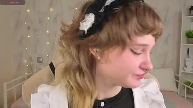 Tori_Cutie live cam