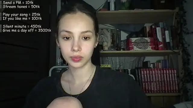 Yuna5343 live cam on Stripchat
