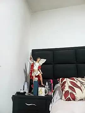 MaryRoze_ live cam on Stripchat