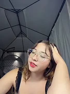 AliciaWhite_nt live cam