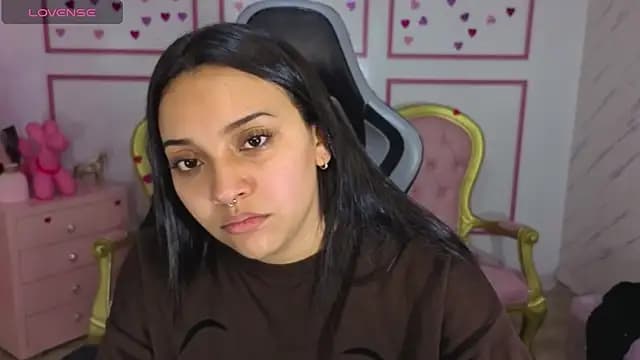 lia_harper_t live cam