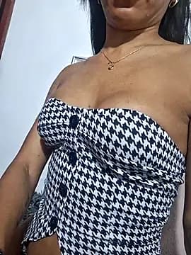 Doll_Loren live cam