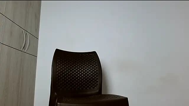 Muscle_Brown10 live cam