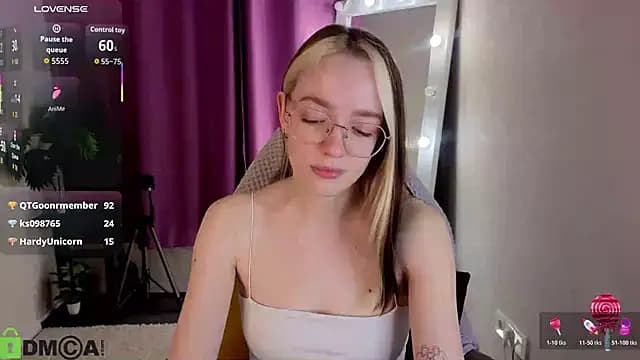 R0cket_bunny live cam
